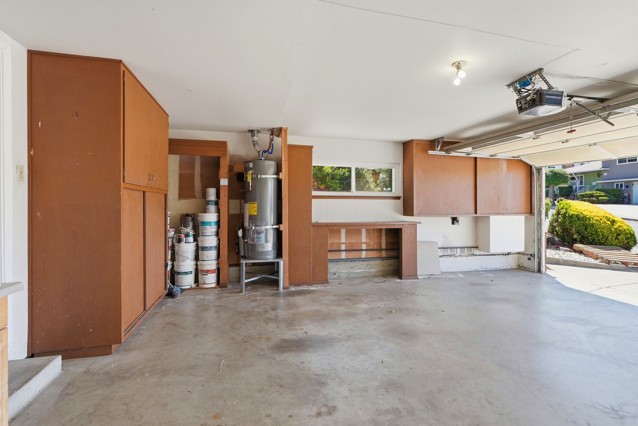 048_F8_1204 Vistagrand Dr