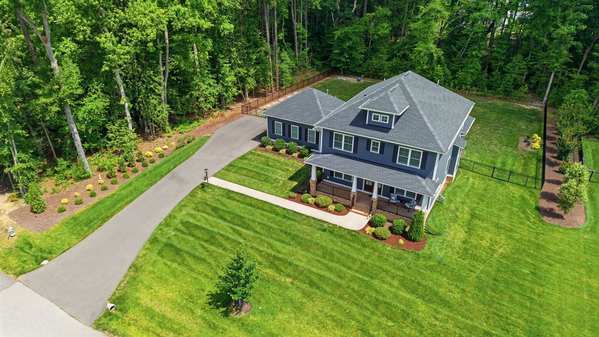  Photo 54