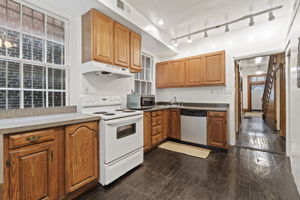 1205 4th St NW, Washington, DC 20024, USA Photo 17