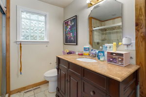  Photo 40