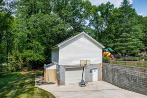 Detached Garage - Workshop