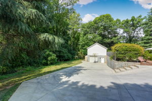 Detached Garage - Workshop