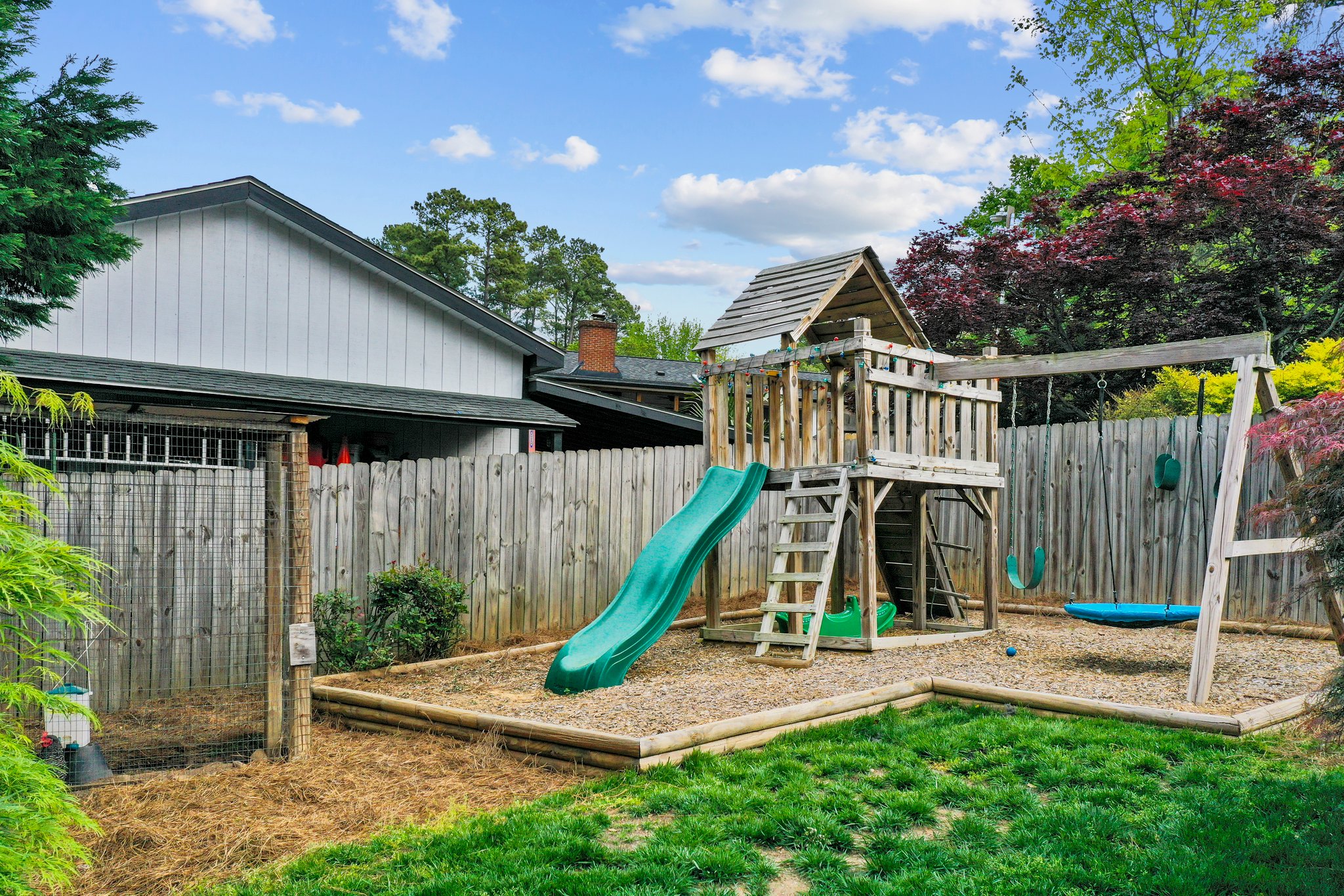 1205 Indian Trail Dr, Raleigh, NC 27609, USA Photo 35