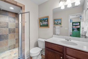1205 Indian Trail Dr, Raleigh, NC 27609, USA Photo 19