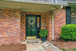 1205 Indian Trail Dr, Raleigh, NC 27609, USA Photo 29