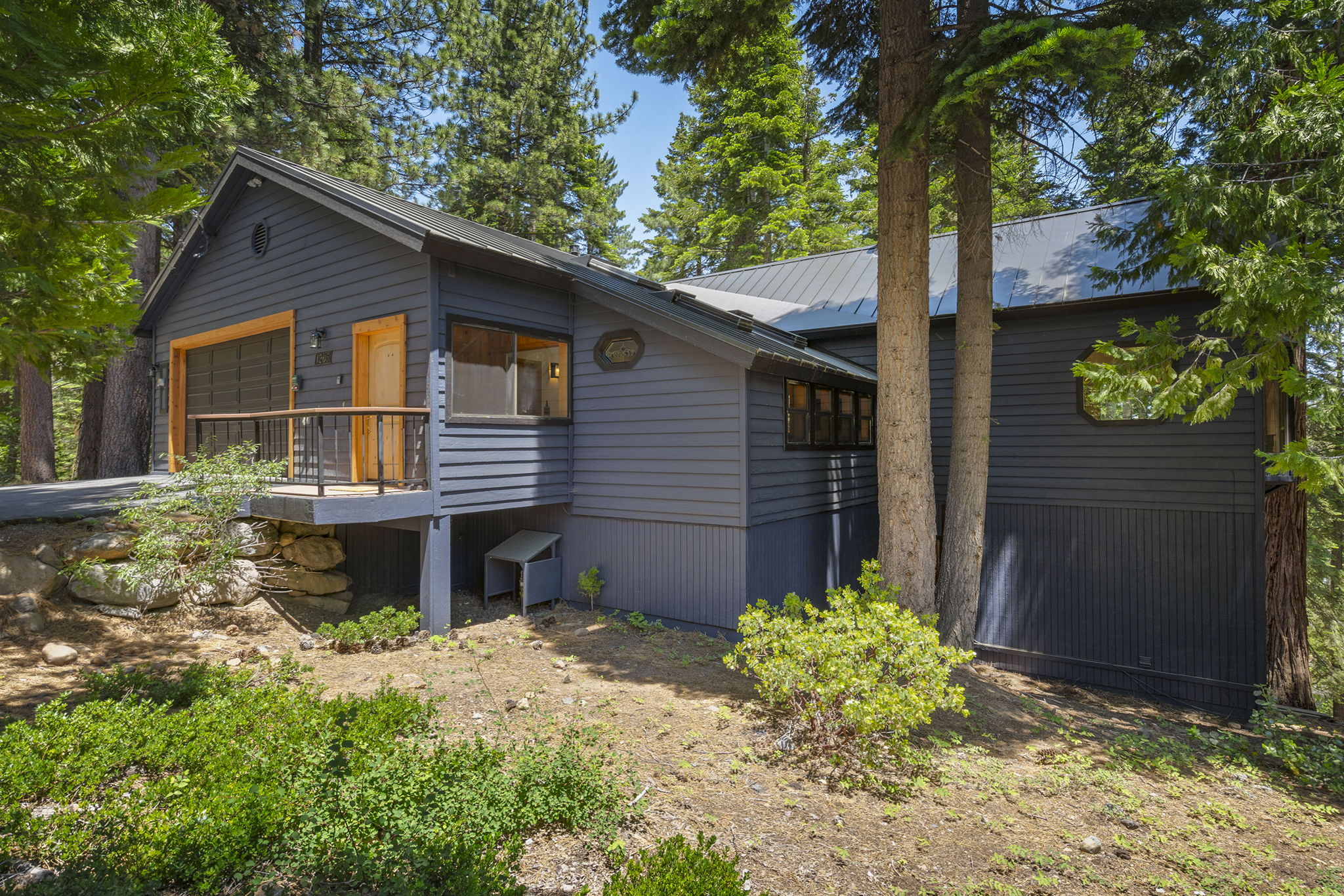  Photo 46
