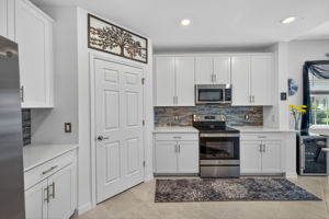 Kitchen 1 of 3