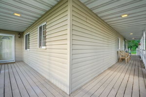 Elm St-S1007-053