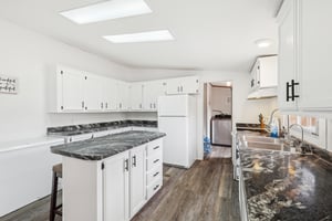 Newtown Rd-1105-020.jpg