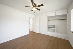  Photo 49