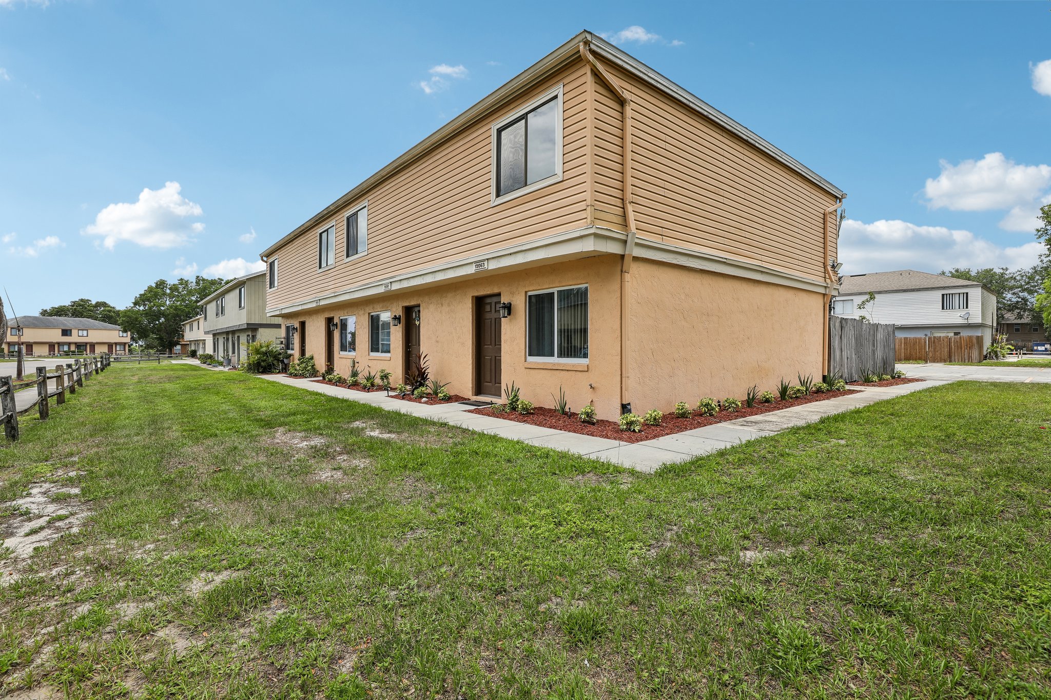 Tift Cir 12057-S0606-002.jpg