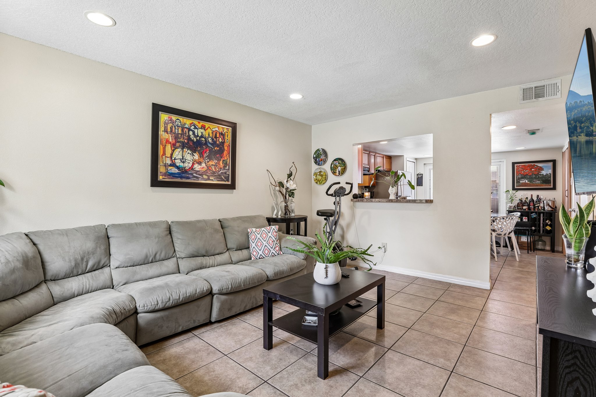 Tift Cir 12057-S0606-010.jpg