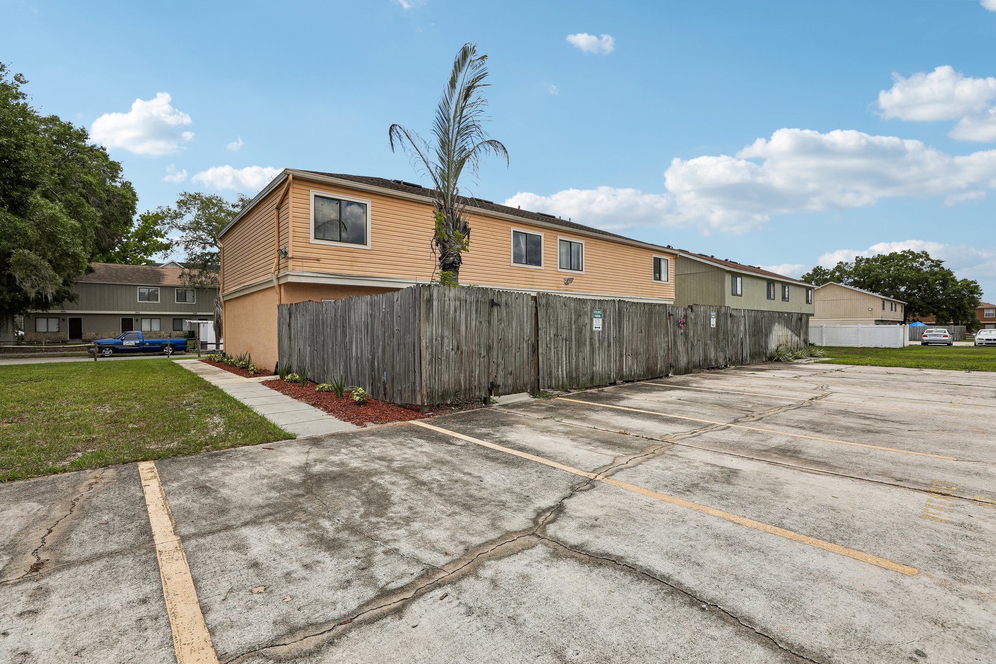 Tift Cir 12057-S0606-059.jpg