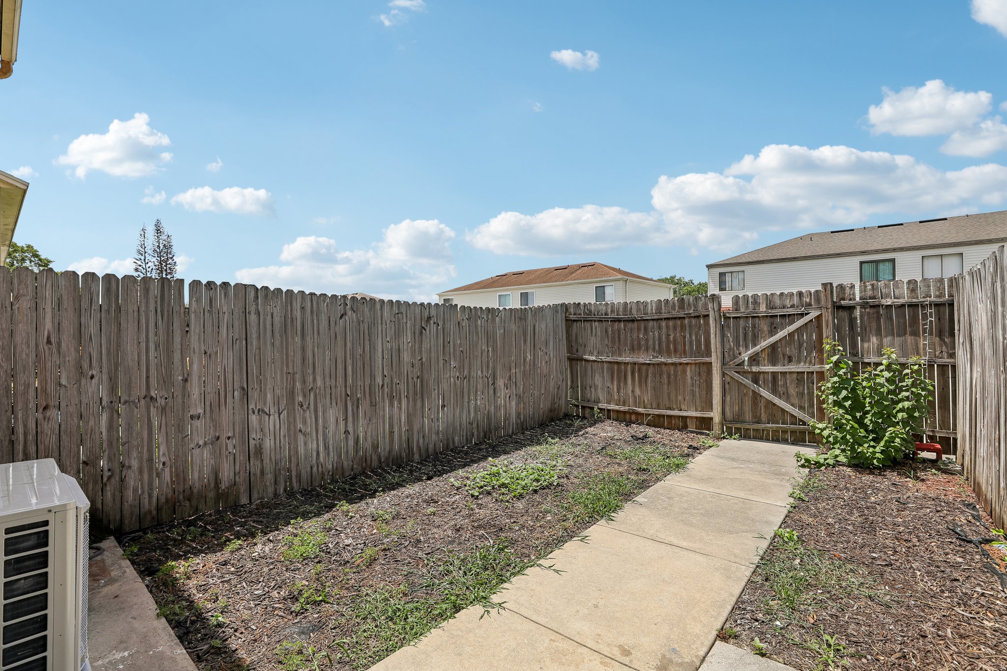 Tift Cir 12057-S0606-064.jpg