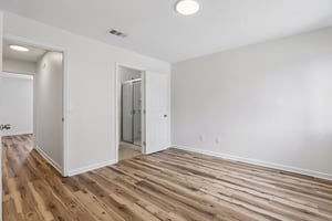 Tift Cir 12057-S0606-027.jpg