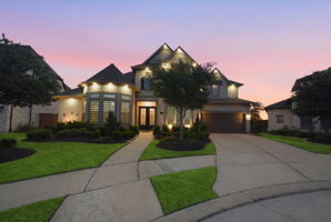  Photo 0