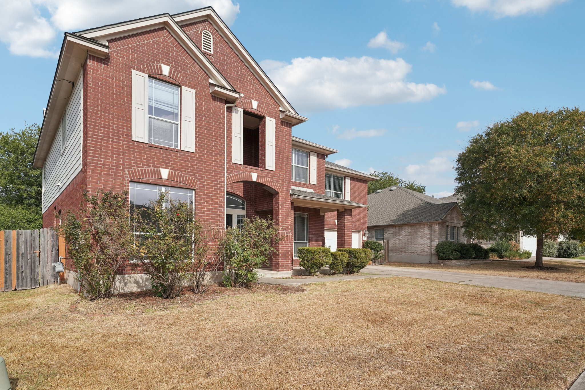 Canyon Maple Rd-S2410-002.jpg