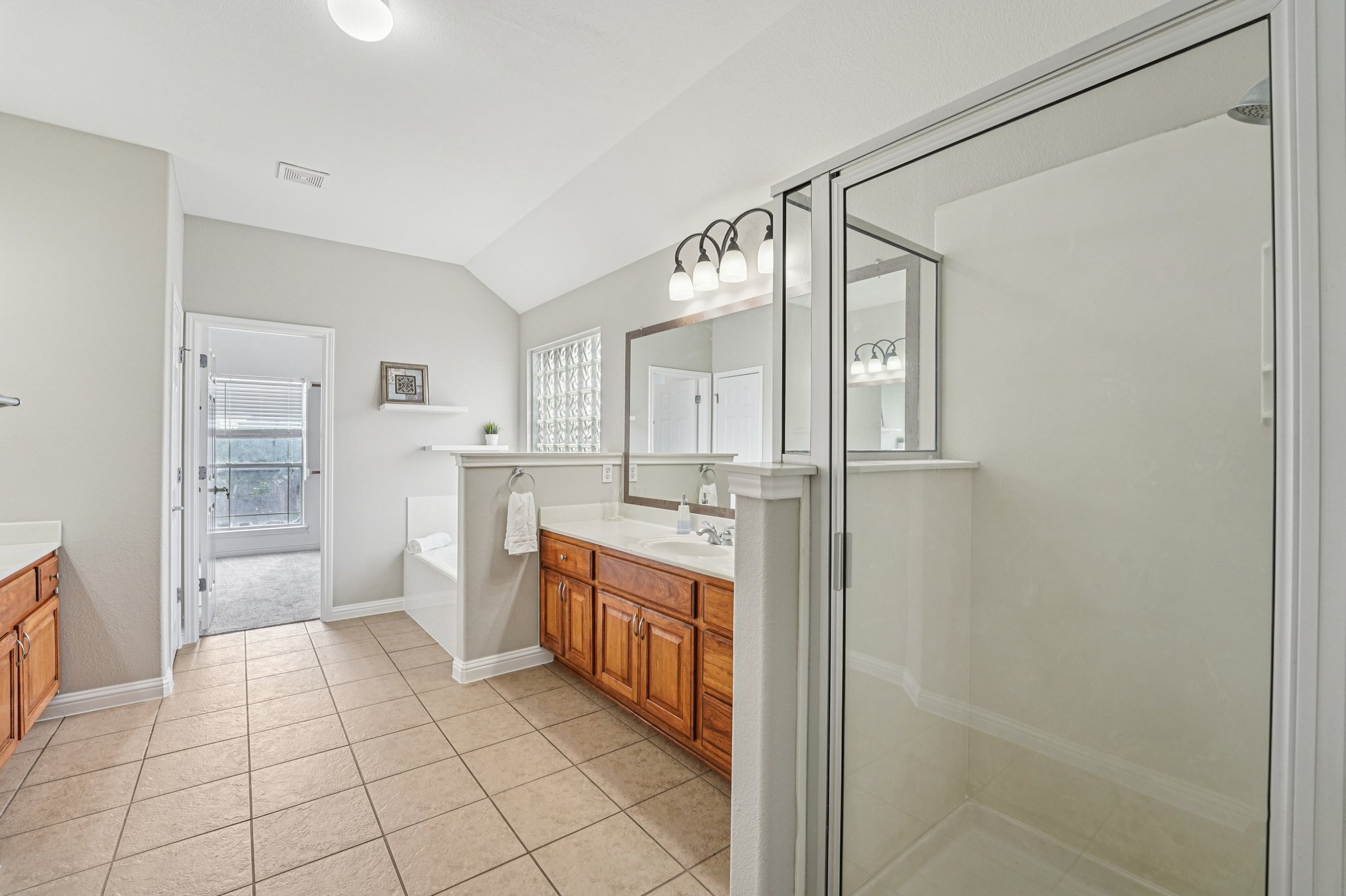 Canyon Maple Rd-S2410-031.jpg