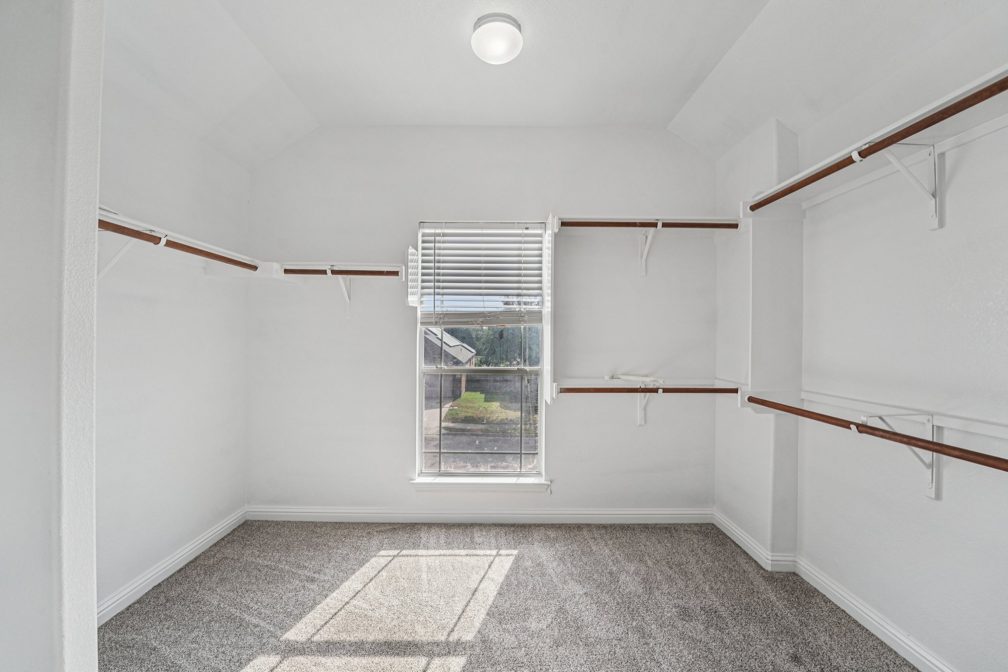 Canyon Maple Rd-S2410-034.jpg