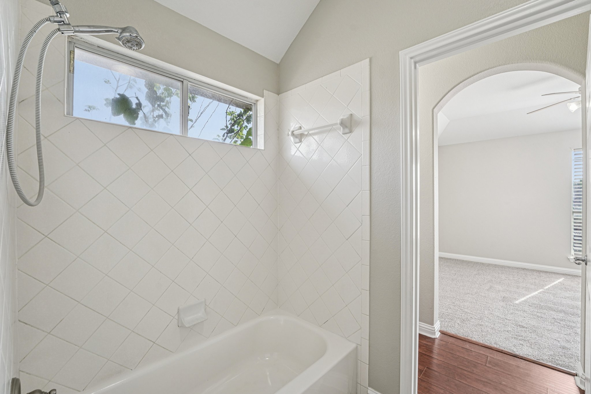 Canyon Maple Rd-S2410-038.jpg