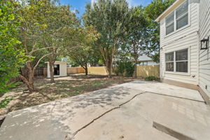  Photo 44