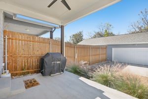 Deloney St B-S1012-043.jpg