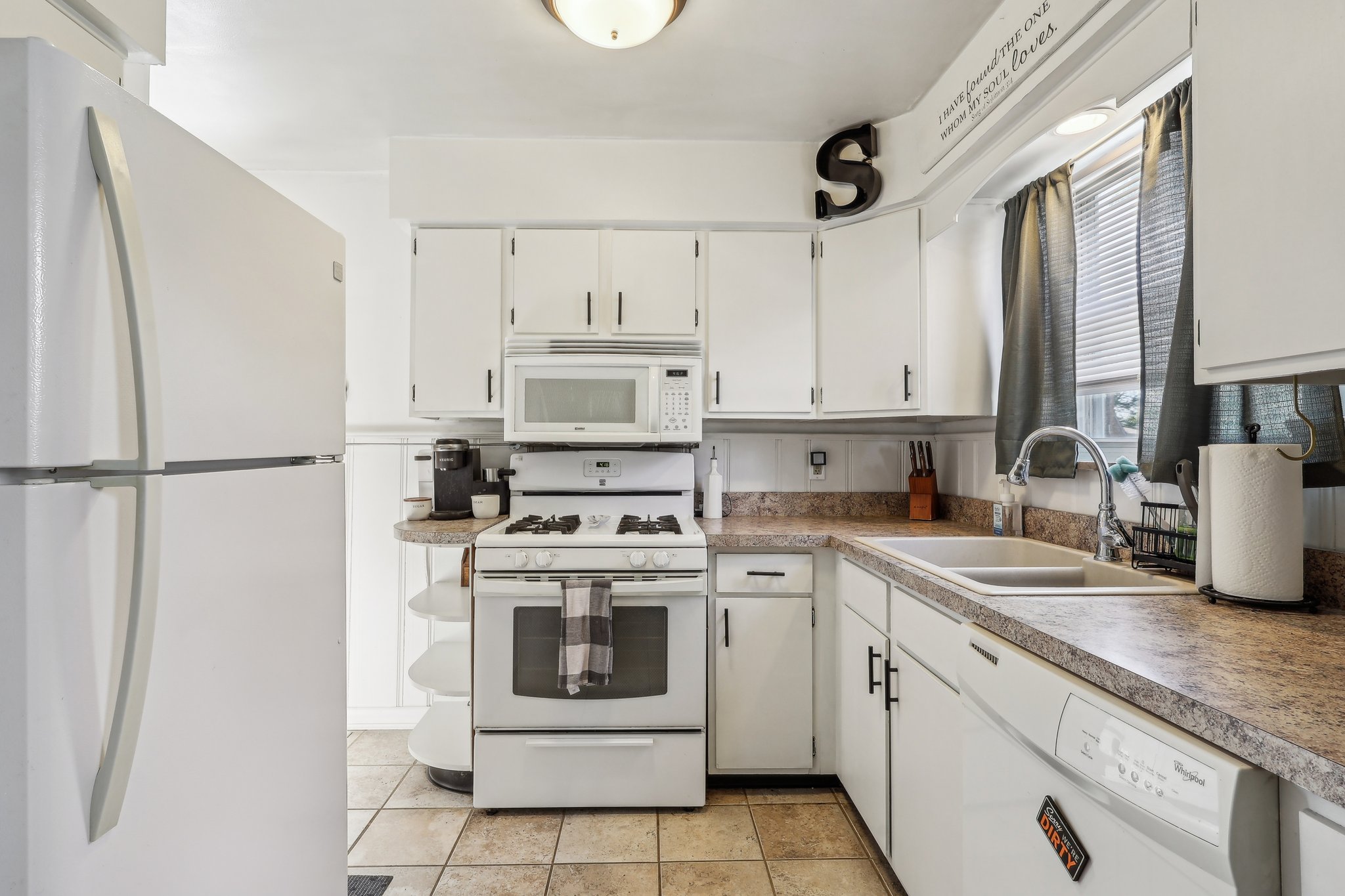 Georgia Ln-1705-018.jpg