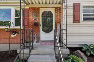 Georgia Ln-1705-008.jpg