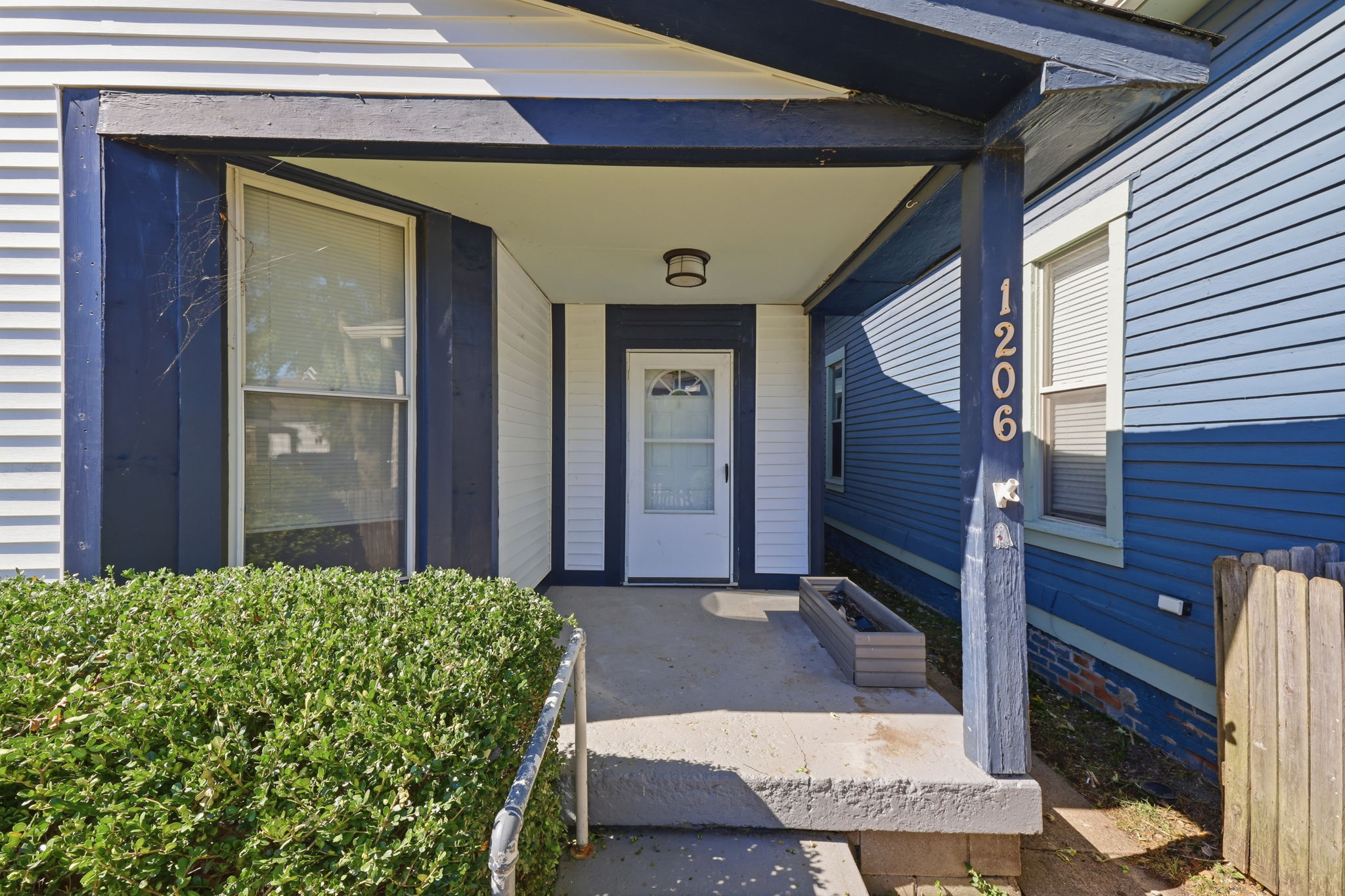 1206 Linden St_004