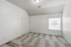  Photo 35