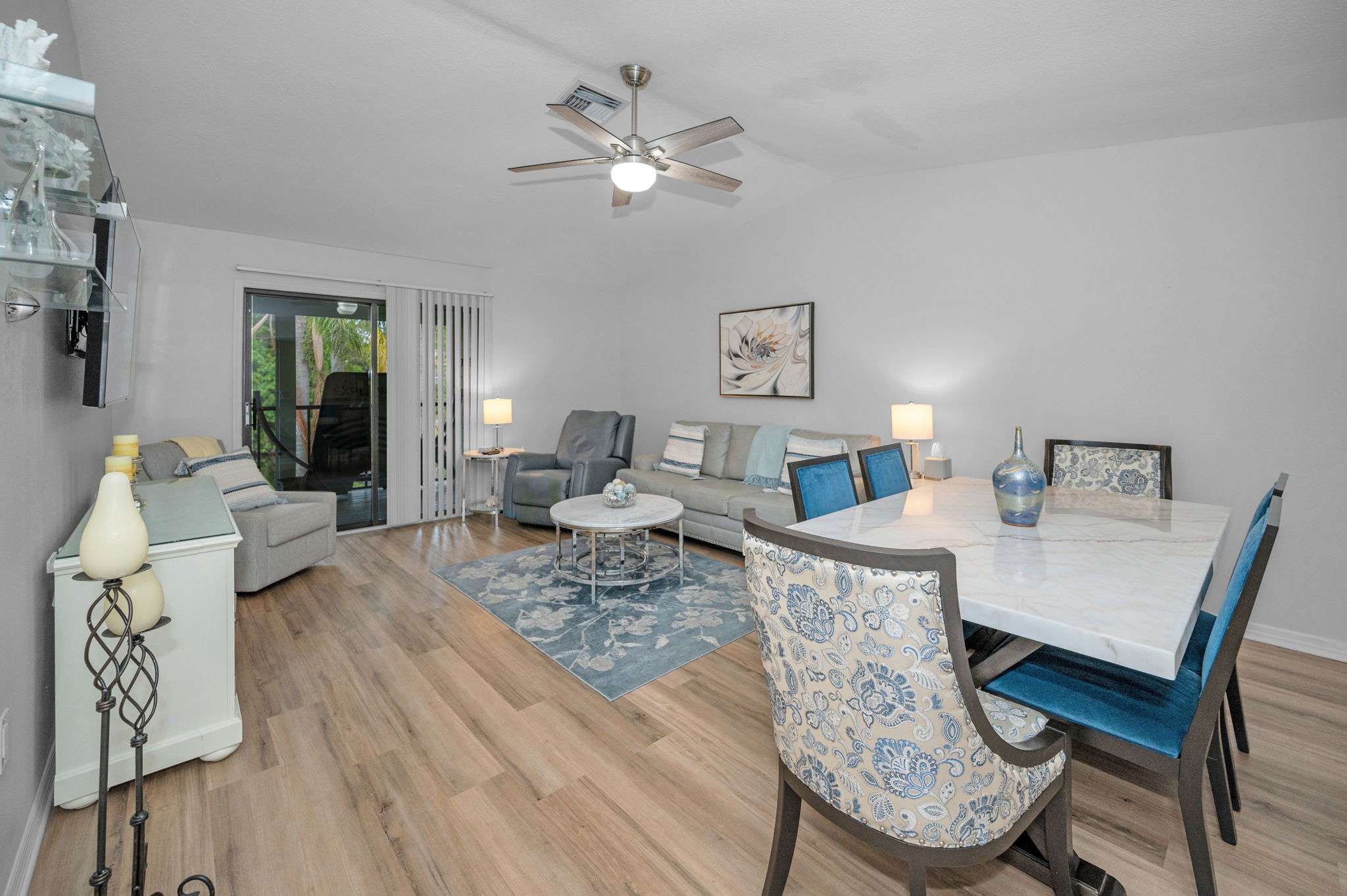 Dining Room1