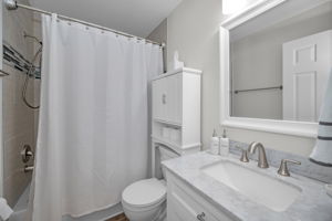 Bathroom2a