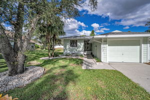 Front Exterior11