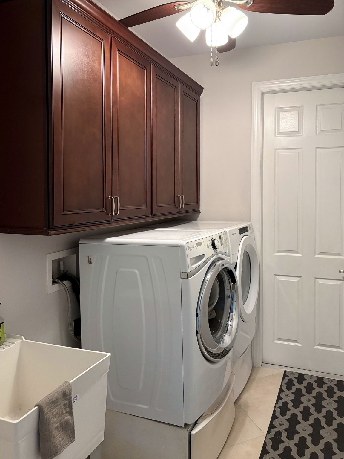 Laundry Room 2
