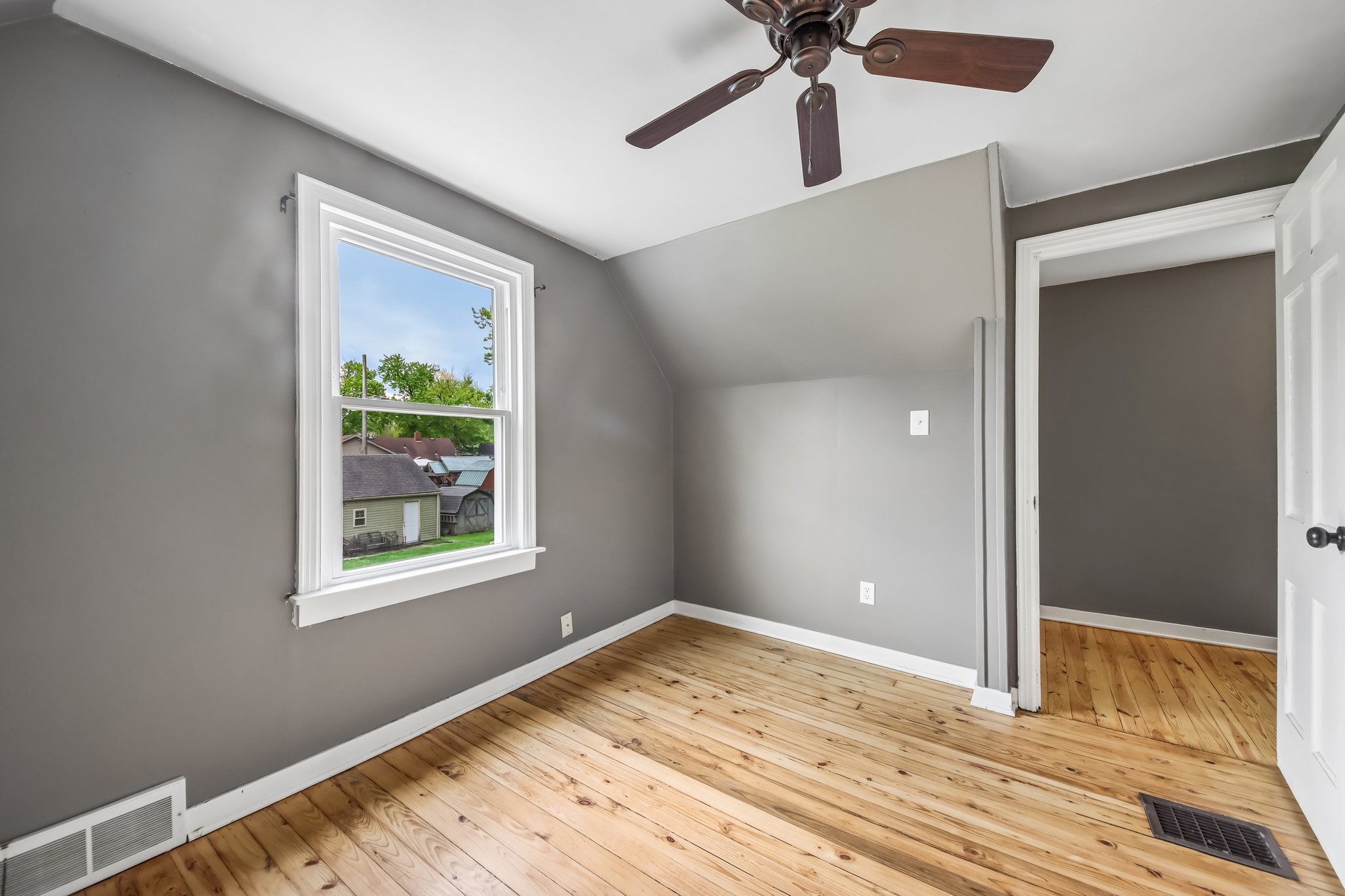 Sycamore St-S3004-022.jpg