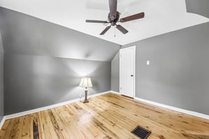Sycamore St-S3004-025.jpg