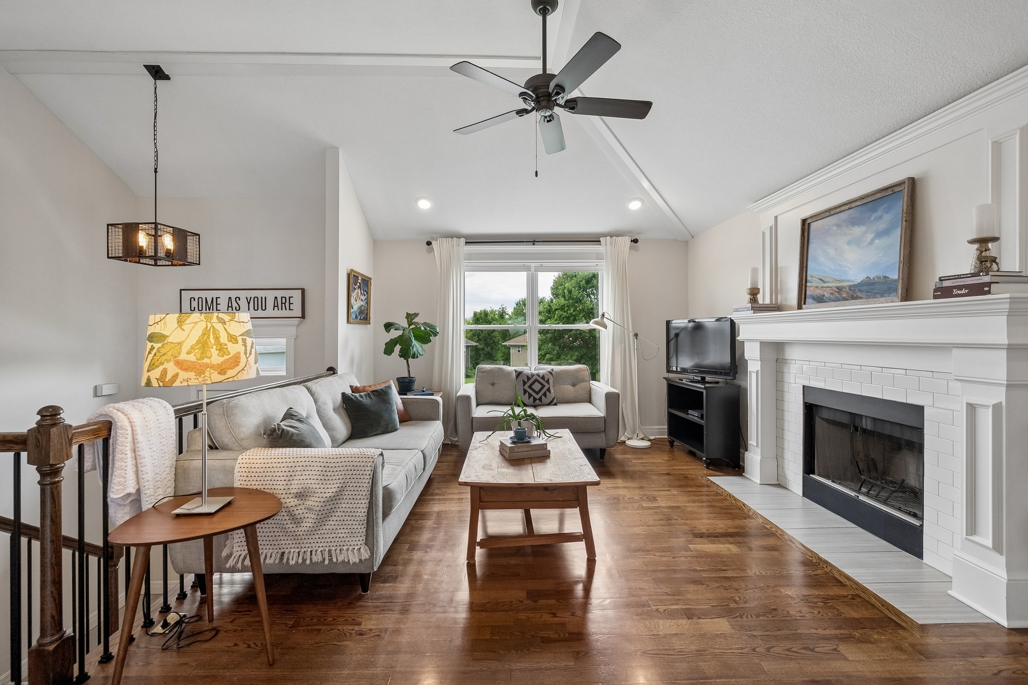 9213 - 1206 Viola St_005.jpg