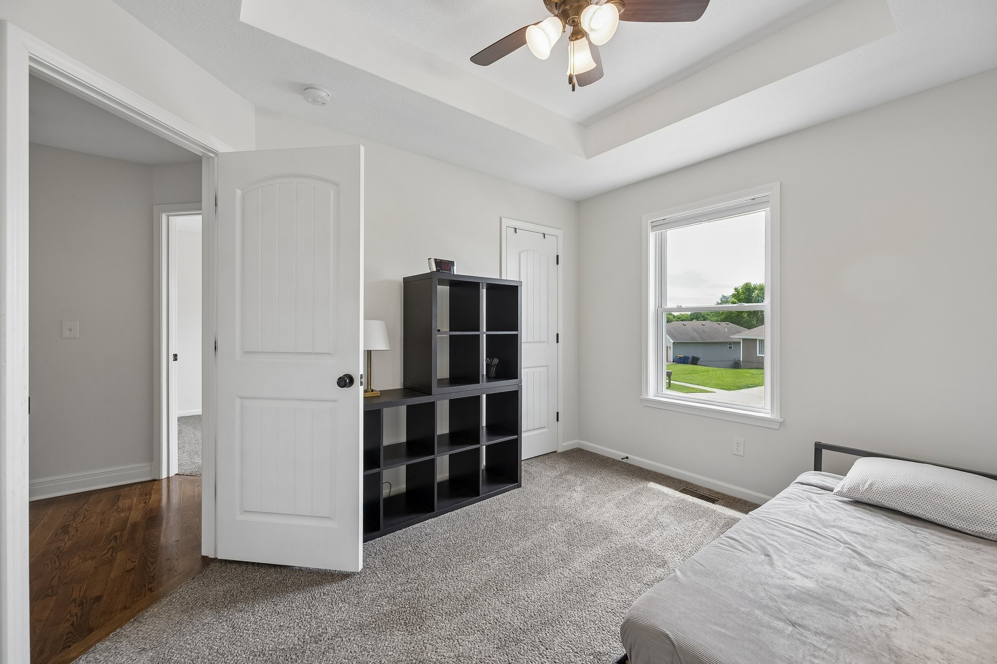 9213 - 1206 Viola St_019.jpg