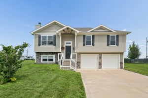 9213 - 1206 Viola St_001.jpg
