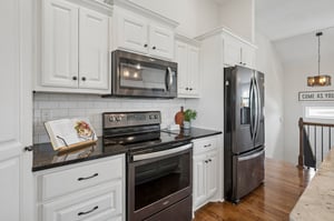 9213 - 1206 Viola St_010.jpg