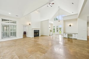 Oak Forest Ln-3004-013.jpg