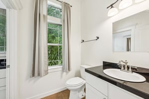 Oak Forest Ln-3004-026.jpg