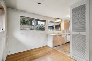 Lakeside Pl-S1902-011.jpg