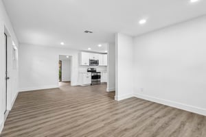 32nd St-S3007-009.jpg
