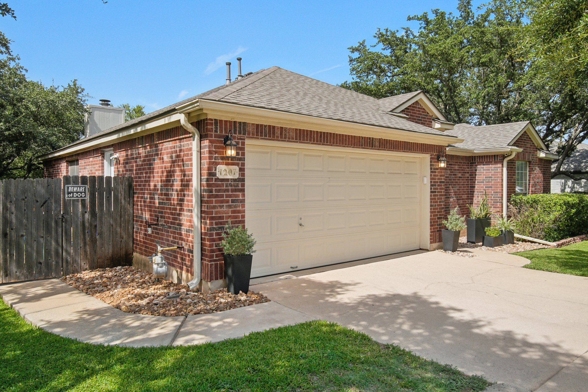 Cedar Brook Dr-004.jpg