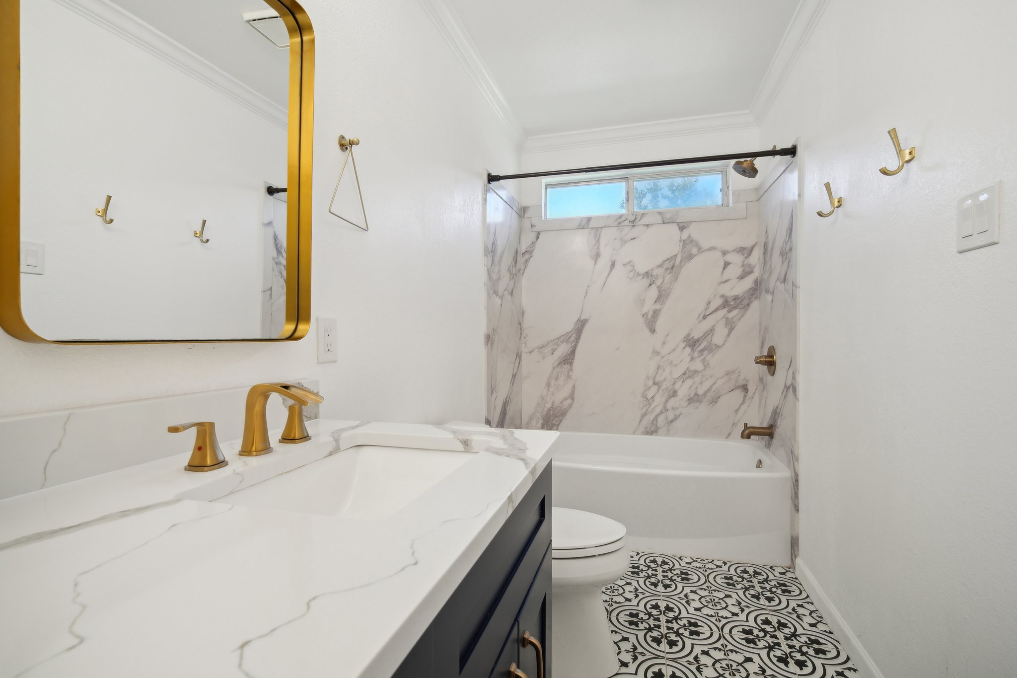 Cedar Brook Dr-032.jpg