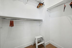 Walk in Closet