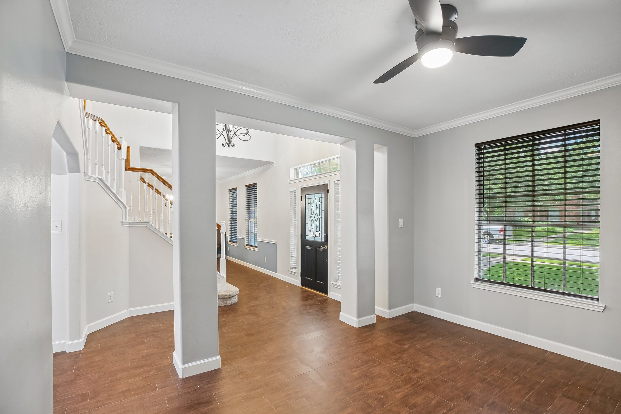 1207 Peregrine Dr-S2807-007.jpg