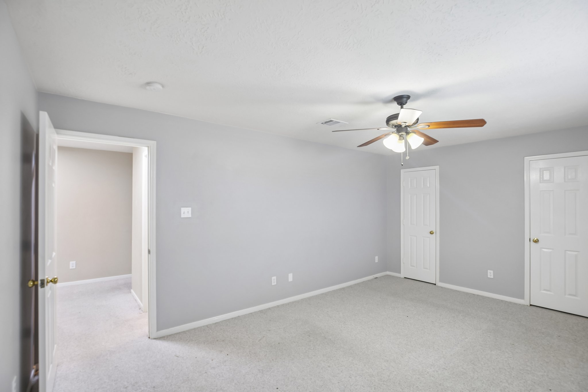 1207 Peregrine Dr-S2807-035.jpg