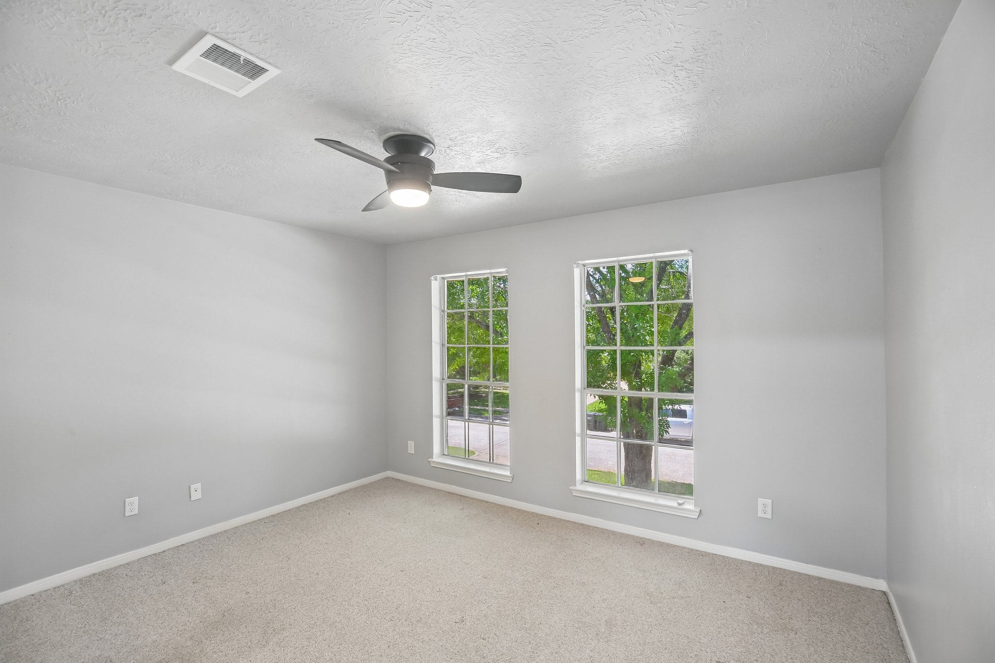 1207 Peregrine Dr-S2807-044.jpg